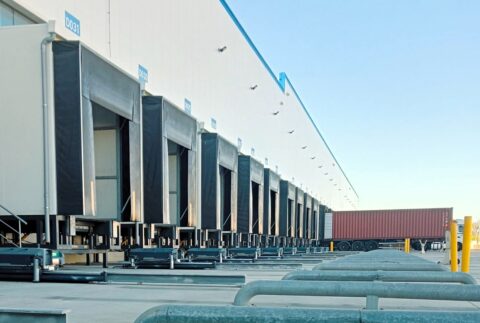 mantenimiento muelle carga